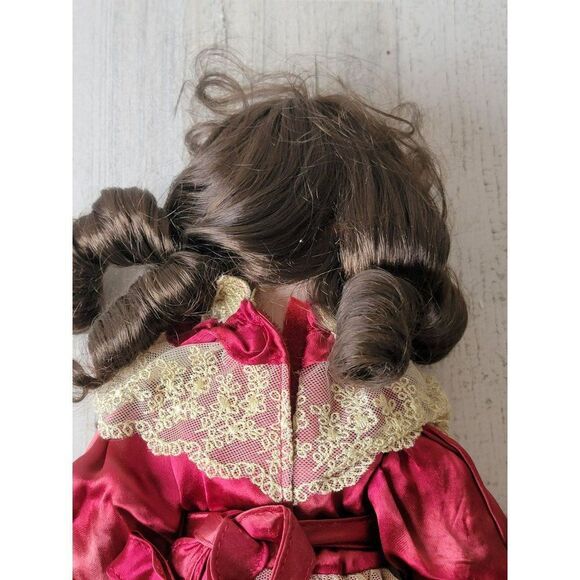 Marian Yu red dress flower lace porcelain doll girl - Picture 11 of 12